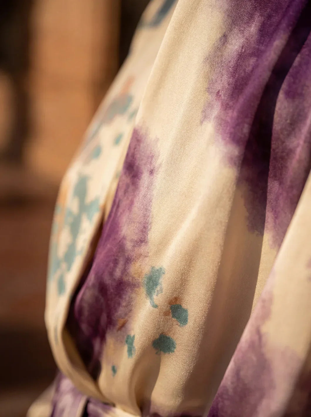 Vestido Macarena · detalle textura tela acuarela