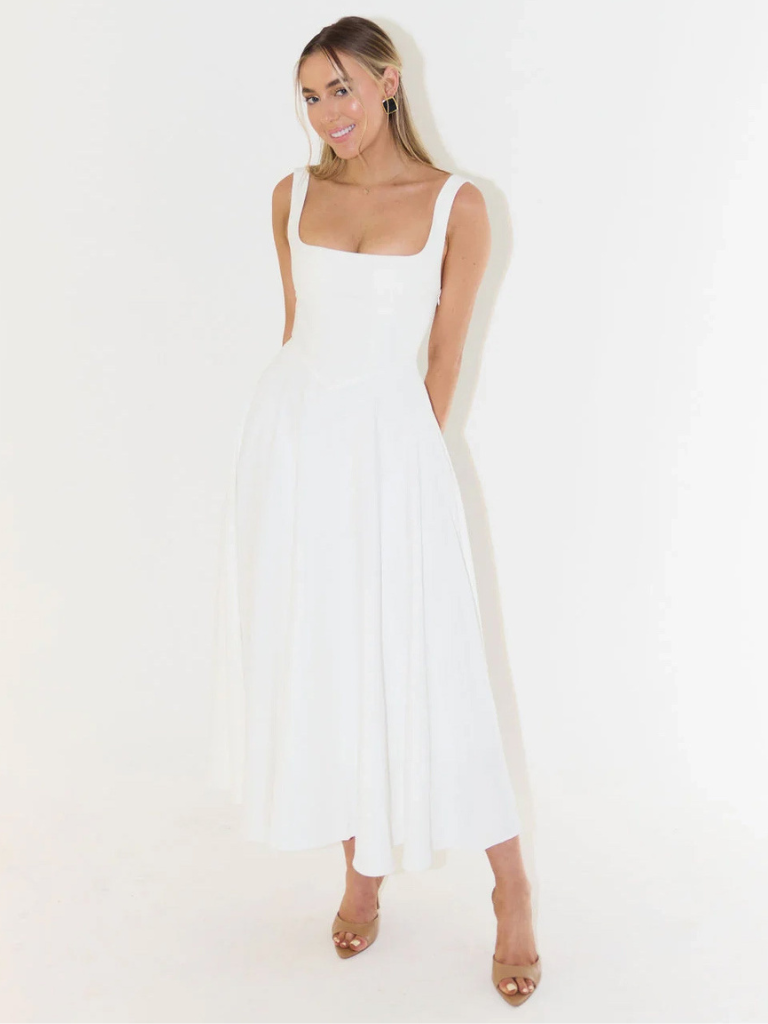 Vestido Maxi Paula blanco — plano completo con sandalias