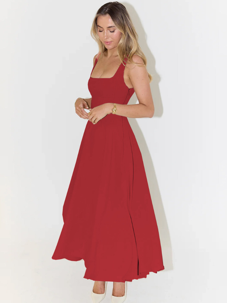 Vestido Maxi Paula rojo — vista 3/4 con botines