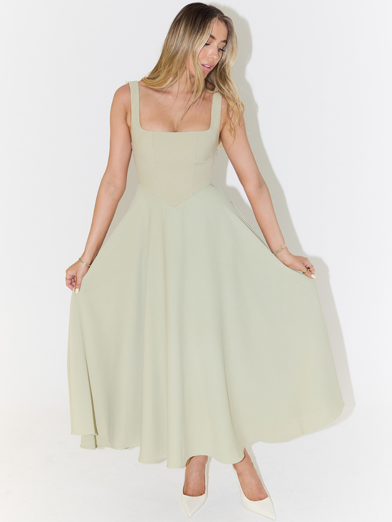 Vestido Maxi Paula salvia — plano completo